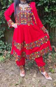 Robes de mariée afghanes pour femmes, robe élégante traditionnelle en mousseline de soie, broderie florale délicate, manches longues, respirante, pour occasions spéciales - Product Image 2