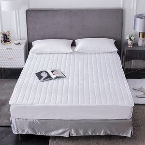 Protège-matelas matelassé tissé 100% polyester 300 fils/cm² respirant lavable en machine toutes saisons pour adultes usage hospitalier - Product Image 5