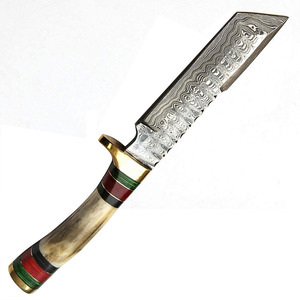 Cuchillo de caza de acero de Damasco con hoja de punta caída, mango de hueso e incrustaciones coloridas para uso en exteriores - Product Image 4