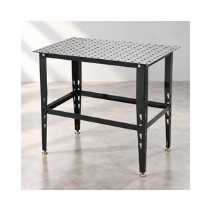 Table de soudage industrielle en acier avec kit d'outils de 24 pièces, construction métallique robuste, pinces de fixation et outils d'atelier GAR052 - Product Image 1