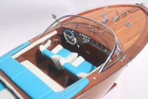 VENTES CHAUDES |   LUXURY SUPER RIVA LAM.BOR.GHI.NI |   Modèle de bateau à moteur italien en bois artisanal pour cadeaux spéciaux |   COLLECTEURS | - Product Image 4