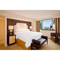 Ensemble de meubles de chambre à coucher modernes et écologiques en bois de chêne pour hôtels Sheraton et Marriott : armoire, lit, chaises, canapé
