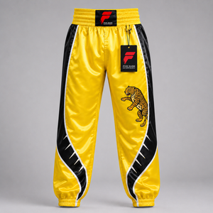 Pantalon de kick-boxing durable conçu pour les entraînements exigeants, offrant un confort supérieur et une liberté de mouvement optimale. - Product Image 1