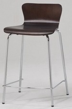 Chaise de bar blanche moderne avec structure chromée, design minimaliste pour usage domestique. - Product Image 2