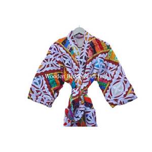 Kimono artesanal vintage con diseño de encaje, 100% algodón, para mujer, diseño floral único de la India, de secado rápido y reversible. - Product Image 4