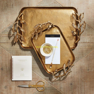 Plateau de service à café rond en métal décoratif avec bordure découpée design, plateau de centre de table doré de luxe pour la maison, l'hôtel et les fêtes - Product Image 6