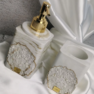 Ensemble de salle de bain en résine fait main, effet résine, idéal pour la maison et la cuisine, cadeau d'Inde - Meilleure vente - Product Image 1