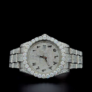 นาฬิกาอัตโนมัติขอบเพชรทรงบิ๊กพอยเตอร์ หน้าปัดแบบอารบิก สีทองคำขาว ประดับเพชรโมอิสซาไนต์ VVS น้ำหนัก 24.5 กะรัต - Product Image 1