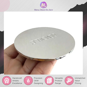 Proveedor con Experiencia de Origen en India de Tapas para Frascos de Vidrio y Velas, de Aleación de Zinc, Color Plata Brillante, con Logotipo Grabado, para Pedidos al por Mayor - Product Image 4
