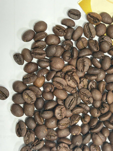Wholesale Roasted <b>Coffee</b> <b>Beans</b> Bulk Packaging 25kg 50kg Bags Support Private Labeling for <b>Coffee</b> Brand Startups - Product Image 3