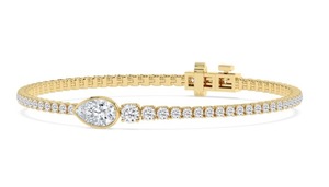 Bracelet tennis en or rose 9 carats avec diamants de laboratoire taille poire sertis en clos, 5,06 CTW, 7 pouces - Product Image 6