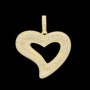 Colgante de Corazón de Plata 925 con Moissanita, Bañado en Rodio, Engaste de Canal, Lujo, Unisex, Uso Diario, Amuleto Temático - Product Image 5