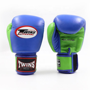 Dernier modèle de gants de boxe Muay Thai Twins, gants professionnels d'arts martiaux en cuir PU, ajustables avec fermeture, protection UV, gants MMA - Product Image 1