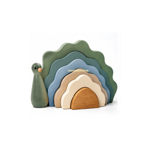 Escultura apilable de arcoíris de madera escandinava con pájaro, decoración de mesa para el hogar - Product Image 3