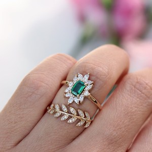 Impresionante Anillo de Oro de 14K con Diamante Cultivado en Laboratorio, Anillo de Hojas de Oro, Anillo de Rama de Olivo, Anillo Abierto Envolvente, Anillo con Diamantes Pavé, Anillo de Ramita de Oro - Product Image 3