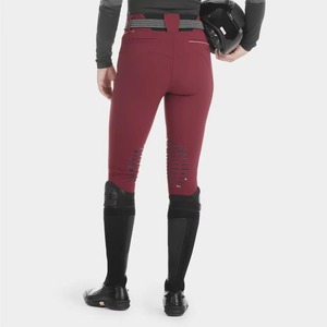 Pantalon d'équitation taille haute pour femme, coupe ajustée, couleur unie rouge, en textile, avec fermeture à boucle - Product Image 3