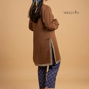 Vente en gros de costumes pakistanais pour femmes en 3 pièces, vêtements décontractés, collection brodée pour la vente en ligne, sur mesure - Product Image 5