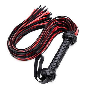 Látigos de equitación de alta calidad con cuero genuino, fabricados con precisión, personalizables en varios tamaños, ideales para polo. - Product Image 1