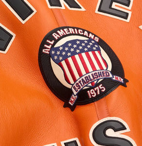 Vestes en cuir Avirex de qualité supérieure pour hommes, style bomber, matelassées, col rabattu, couleur orange agneau, vente en gros - Product Image 3