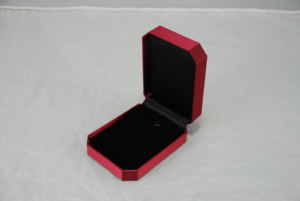 Caja Organizadora de Joyas con Cinta Rectangular Grande, Cubierta de Terciopelo Satinado y Base de Papel Impreso, 69x94x32mm - Product Image 3