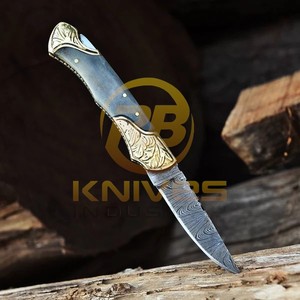 OEM Handmade Damascus Steel Fixed Blade Hunting <b>Knife</b> with Polished <b>Bone</b> <b>Handle</b> for Outdoor & Tactical Use - Product Image 3