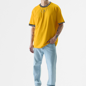 เสื้อยืดคอกลมแขนสั้นทรงโอเวอร์ไซส์ผู้ชาย ผ้าฝ้าย 100% สไตล์ฮิปฮอปใหม่ สีพื้น ไม่ยับ แห้งเร็ว ระบายอากาศดี เป็นมิตรกับสิ่งแวดล้อม - Product Image 5