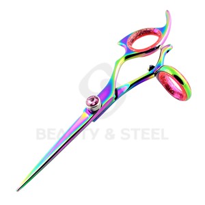 Ciseaux de coiffure professionnels en titane arc-en-ciel avec pivot orné de pierres roses et inserts de bagues scintillantes - Product Image 2