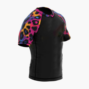 T-shirt de compression pour homme avec logo personnalisé OEM, tissu respirant à séchage rapide, idéal pour la gym, le fitness et la course à pied, vente en gros - Product Image 3
