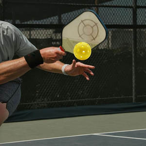 Balle de pickleball avec protection de bord durable pour une utilisation prolongée, équipement d'entraînement de pickleball, balle de pickleball - Product Image 5