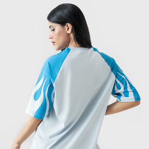 เสื้อยืดคอกลมแขนราแกลนทรงหลวมสำหรับผู้ชาย ผลิตตามสั่ง OEM ผ้าฝ้าย 100% พิมพ์ลายสกรีน เนื้อผ้าเจอร์ซีย์น้ำหนักเบา - Product Image 3