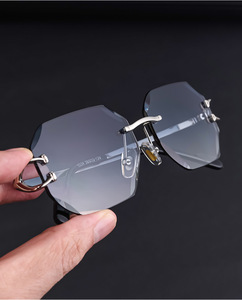 Lmamba 5G34 New Arrivals Retro Rimless Diamond Cut Edge Women Metal Frame Custom Shades Man <b>Sunglasses</b> 2024 High Quality - Product Image 5