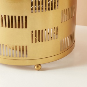 Cuerpo de diseño de corte láser de la mejor calidad con tapa de metal negro, cazuela, calentador de alimentos de metal de alta calidad, plato para servir y olla caliente - Product Image 4