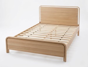 Modern Solid Wood Platform <b>Bed</b> <b>Frame</b> <b>Queen</b>/King <b>Size</b> Lighted Headboard USB-C Charging Ports Eco-Friendly Natural Wood Color - Product Image 5