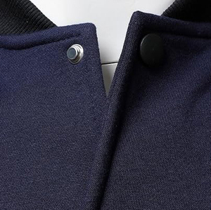 Chaqueta Varsity Color Block para Hombre, Mezcla de Algodón y Nailon, Paneles en Contraste, Estilo Retro de Béisbol Universitario, Dos Tonos, Ropa Urbana, Abrigo de Invierno - Product Image 4