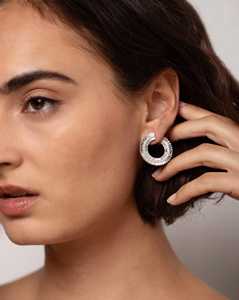 Pendientes de Aro Grandes con Diamantes Curvos, Solitario, Oro Sólido de 14k y 18k, Redondos, Baguette, Lujosos, para Novia, Boda - Product Image 6