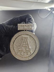 Colgante de Lujo Totalmente Engastado con Iniciales Personalizadas, Medallón de Plata de Ley S925 con Moissanita, Amuleto de Hip Hop - Product Image 5