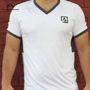 T-shirts pour hommes de qualité supérieure, faible MOQ, nouvelle collection, logo et style personnalisés, vêtements d'été sur mesure, meilleurs t-shirts pour hommes - Product Image 2