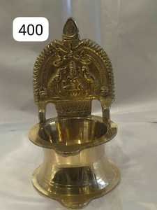 Hot <b>Sale</b> Brass Traditional Handcrafted Pooja Diya <b>Oil</b> <b>Lamp</b> with Decorative Diya Holder <b>For</b> Home Temple Festival Decor Gifts Use - Product Image 6