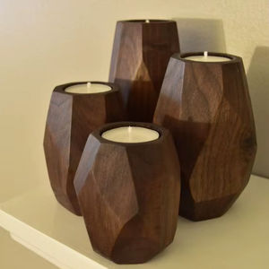 Porte-bougie en bois de style classique, écologique et haut de gamme, pour une décoration élégante de salle à manger, de mariage et comme accent de chambre. - Product Image 1