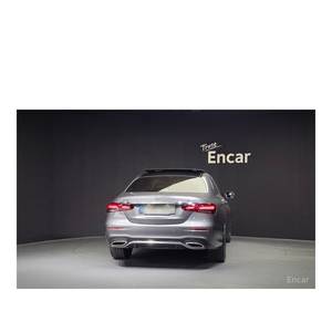 Mercedes-Benz E350 4MATIC AMG Line Classe E 2023 avec volant à gauche, boîte de vitesses automatique, sièges en cuir, caméra arrière - Product Image 4