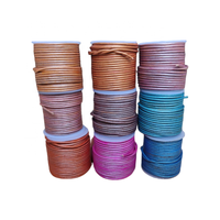 Bolo Cord en cuir multicolore en cuir de vachette lisse, fait à la main, essentiel pour les bijoux de mode Tailles 1mm - 4mm