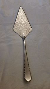 Silver Cake Server Set With <b>Bow</b> Design Polished Metal Wedding Utensils Dishwasher Safe Modern <b>Gifting</b> - Product Image 4