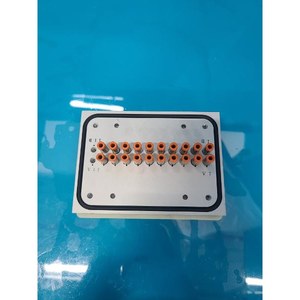 SMC VV100-DUQ02092 Usado como pieza de repuesto para equipos de semiconductores Legacy - Product Image 2