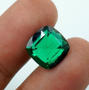 HAYAAT GEMS Esmeralda Zambiana Cultivada en Laboratorio, Corte Cojín, 4.60 Ct, Gema Facetada con Cambio de Color Natural para Joyería - Product Image 5