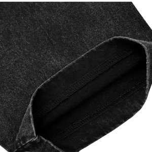 T-shirt graphique Berserk pour homme, coupe ample, noir, manches courtes, style streetwear, motif crânes imprimés, col rond, jersey de coton - Product Image 6