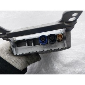 ECU และโมดูลคอมพิวเตอร์มือสองสำหรับรถยนต์ซีรีส์ 3 รุ่น 8410925715001 - Product Image 4