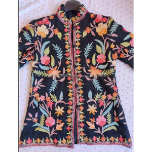 Abrigo de invierno informal vintage con bordado Suzani Robe hecho a mano botón decorado bata regalo especial de Navidad para mujer - Product Image 3