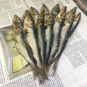 ปลาเฮอร์ริ่งแห้งคุณภาพดี อร่อยและมีคุณค่าทางโภชนาการ พร้อมการควบคุมคุณภาพอย่างเข้มงวด - Product Image 1