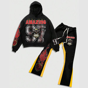 Conjunto de Sudadera con Capucha y Pantalones Deportivos para Hombre, con Estampado DTF de Estrellas y Letras Personalizado, de Alta Calidad y en Tendencia - Product Image 1