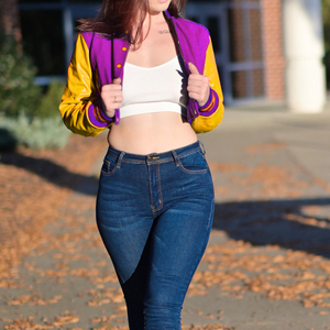 Veste courte universitaire pour femme, style Letterman, veste bomber, manches en similicuir, violet et jaune, vêtement d'extérieur décontracté, mode féminine - Product Image 2